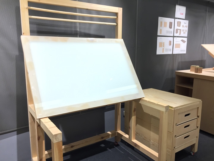 Exposición prototipos de mobiliario para ilustradores